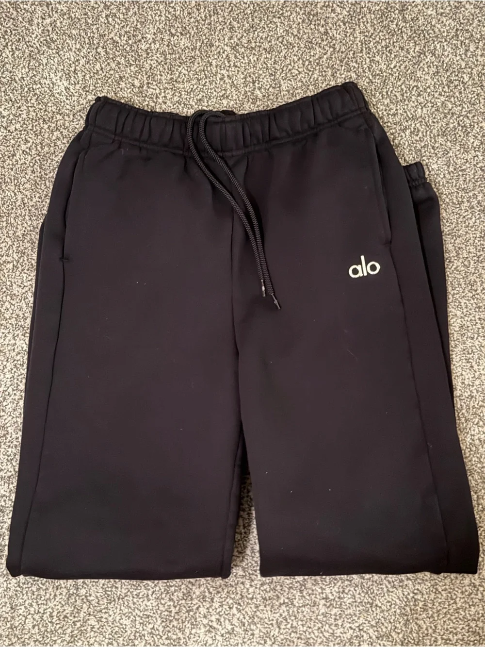 ALO Yoga iconic sweats